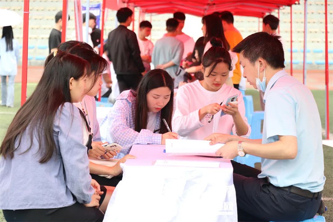 1659577949923453.jpg 1A23F